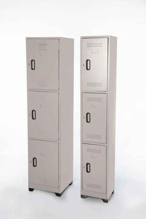 dos modelos diferentes de locker de 3 eapcios