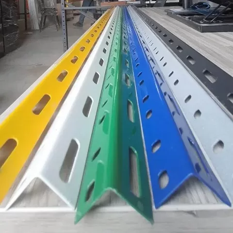 Angulares ranurados estanterias metalicas medellin